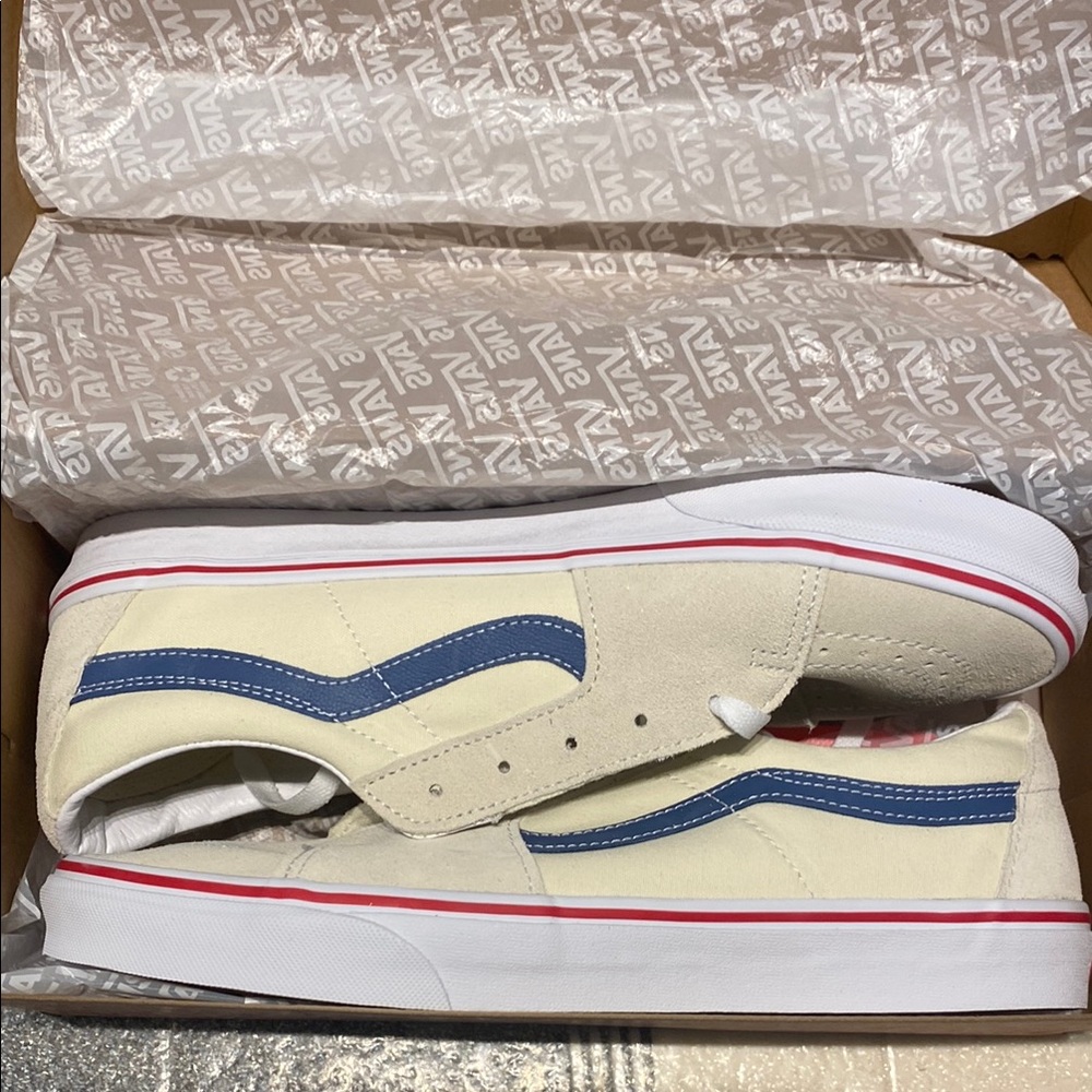 New Vans classic white and navy Sk8-Lo shoes